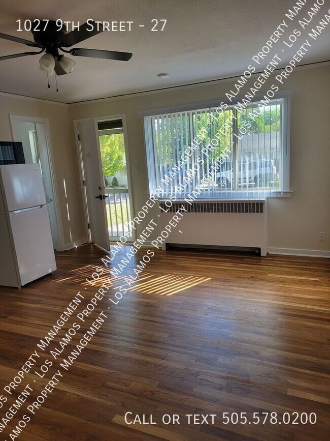 Foto del edificio - 1027 9th St