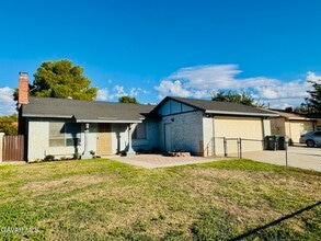 Building Photo - 43214 Archwood Way