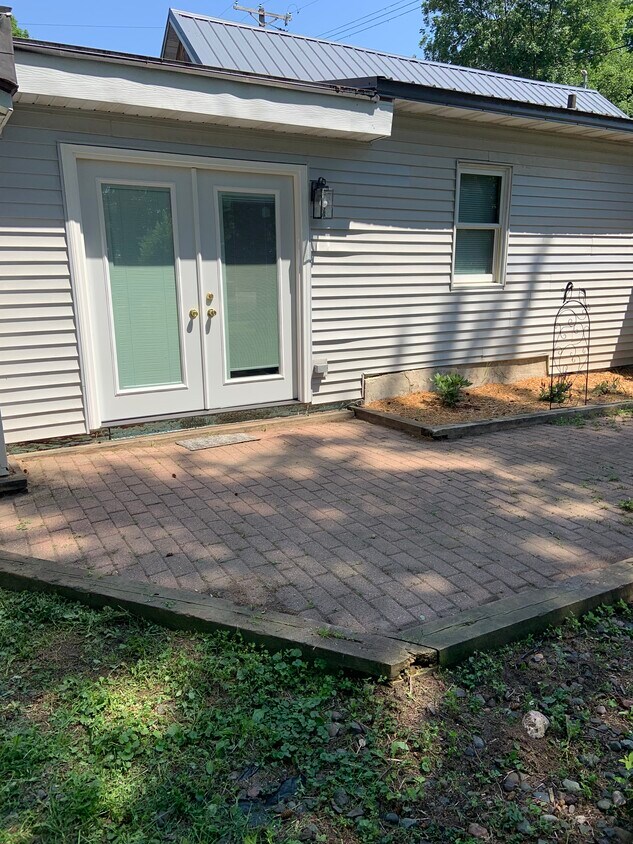 115 N Fourth St, Spring Valley, WI 54767 House Rental in Spring Valley, WI