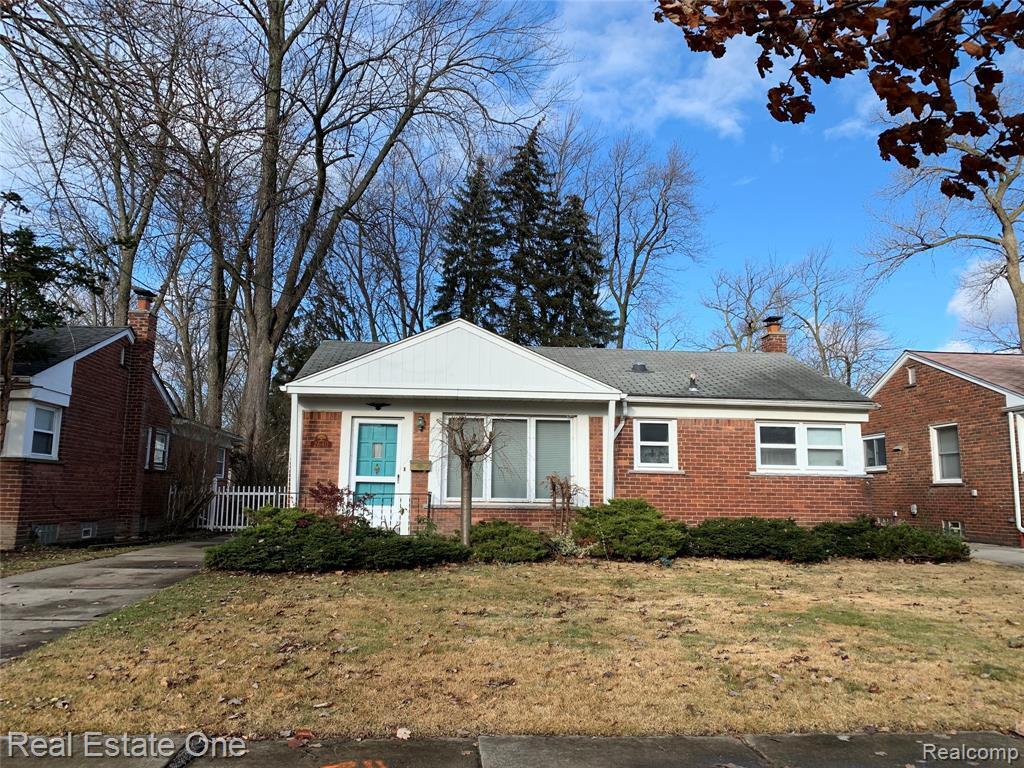 Foto principal - 2640 Detroit St