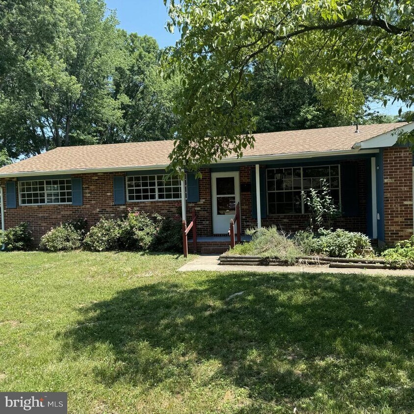 Primary Photo - 4435 Willow Tree Ln