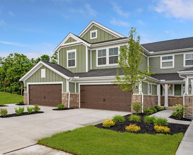 Photo - 1231 Lake Run Dr (Lebanon, OH) Townhome