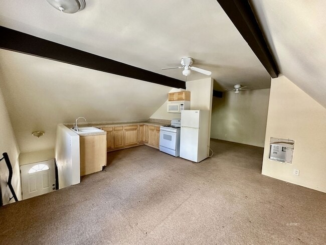 Building Photo - 54274 N Circle Dr