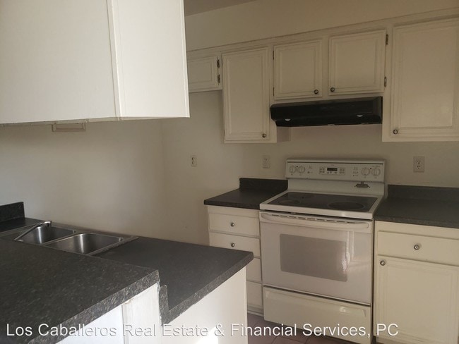Foto del edificio - 7811 Arbor Cir