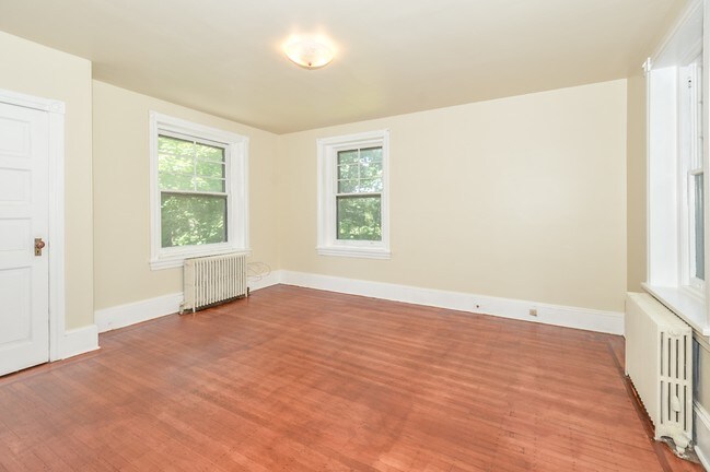 Foto del interior - 223 W Hortter St