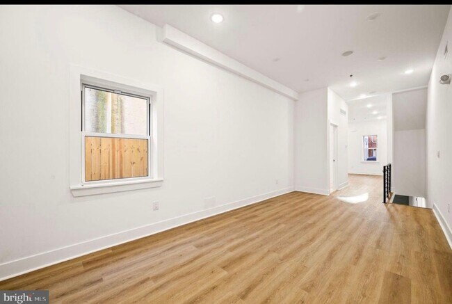 Foto del edificio - 2104 N 8th St