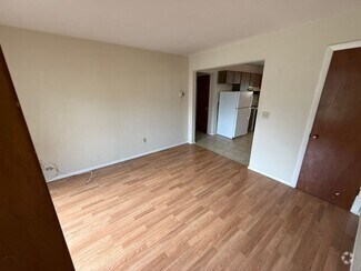Building Photo - 67 Dallas Terrace