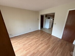 Building Photo - 67 Dallas Terrace