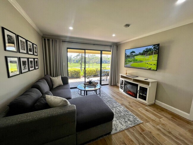 Building Photo - Upscale Contemporary 1-Bed/1-Bath Fully Fu...
