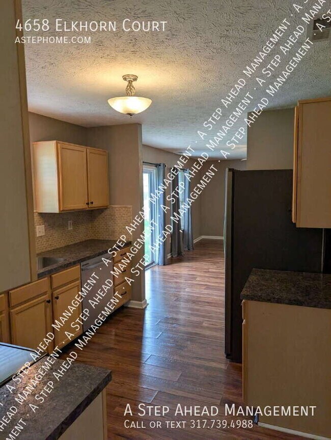 Foto del edificio - 4658 Elkhorn Ct
