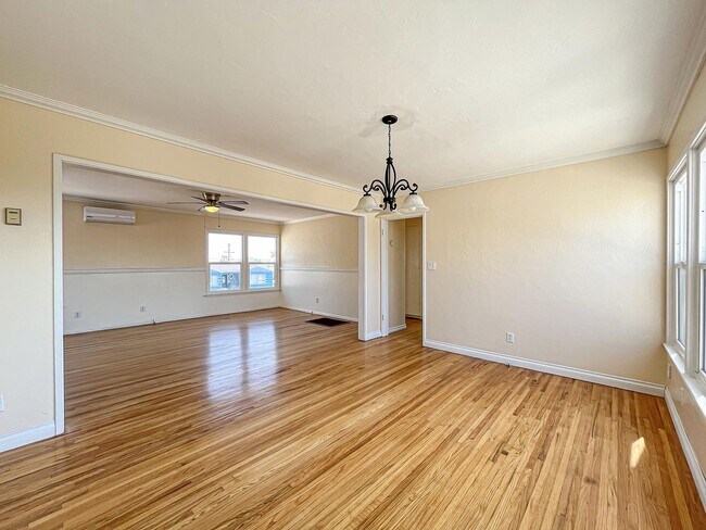 Foto del edificio - 5538 Winchester St