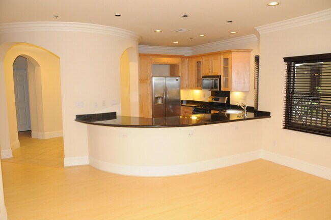 Foto del edificio - 10305 Almayo Ave