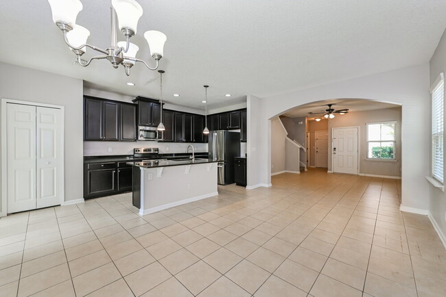 Building Photo - 497 Deercroft Ln