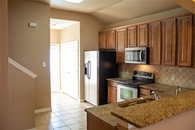 Building Photo - 575 S Virginia Hills Dr