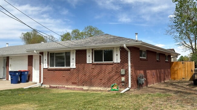 Photo - 30 S Pierce St House