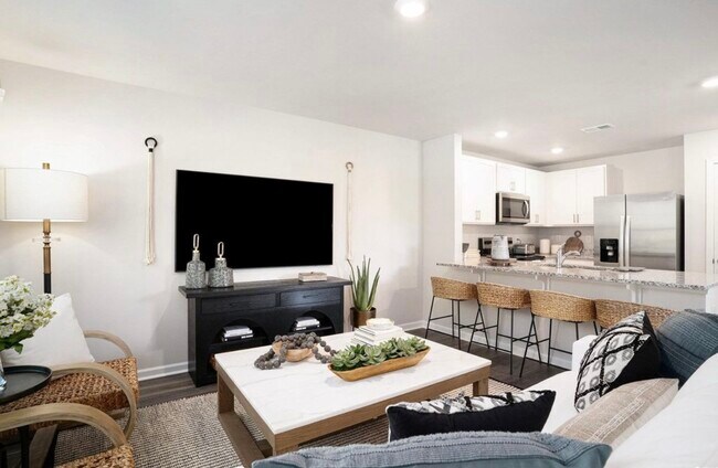 Foto del edificio - 319-323 Honeystone St