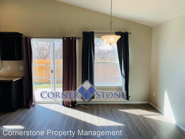 Foto del edificio - 3 br, 2 bath House - 16297 Meander Creek Way