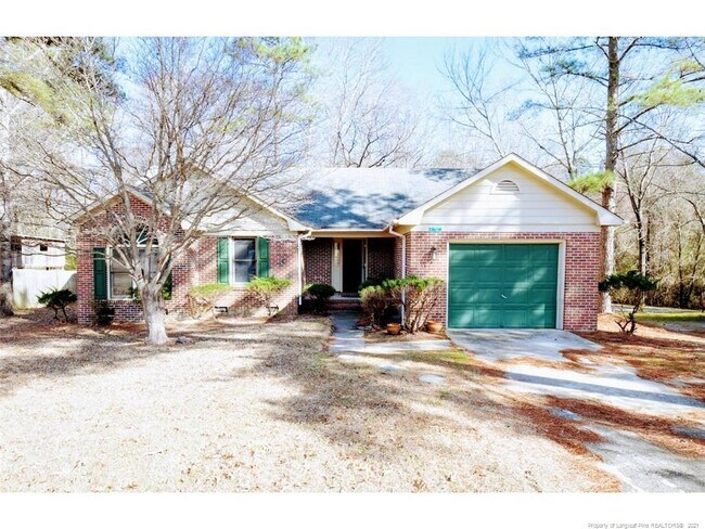 Building Photo - 5086 Summer Ridge Rd