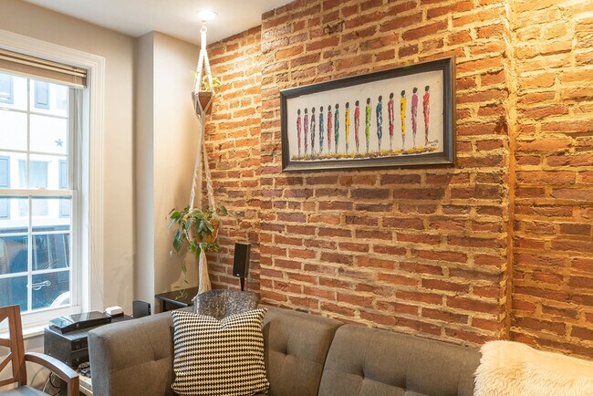 Foto del edificio - 1828 Olive St
