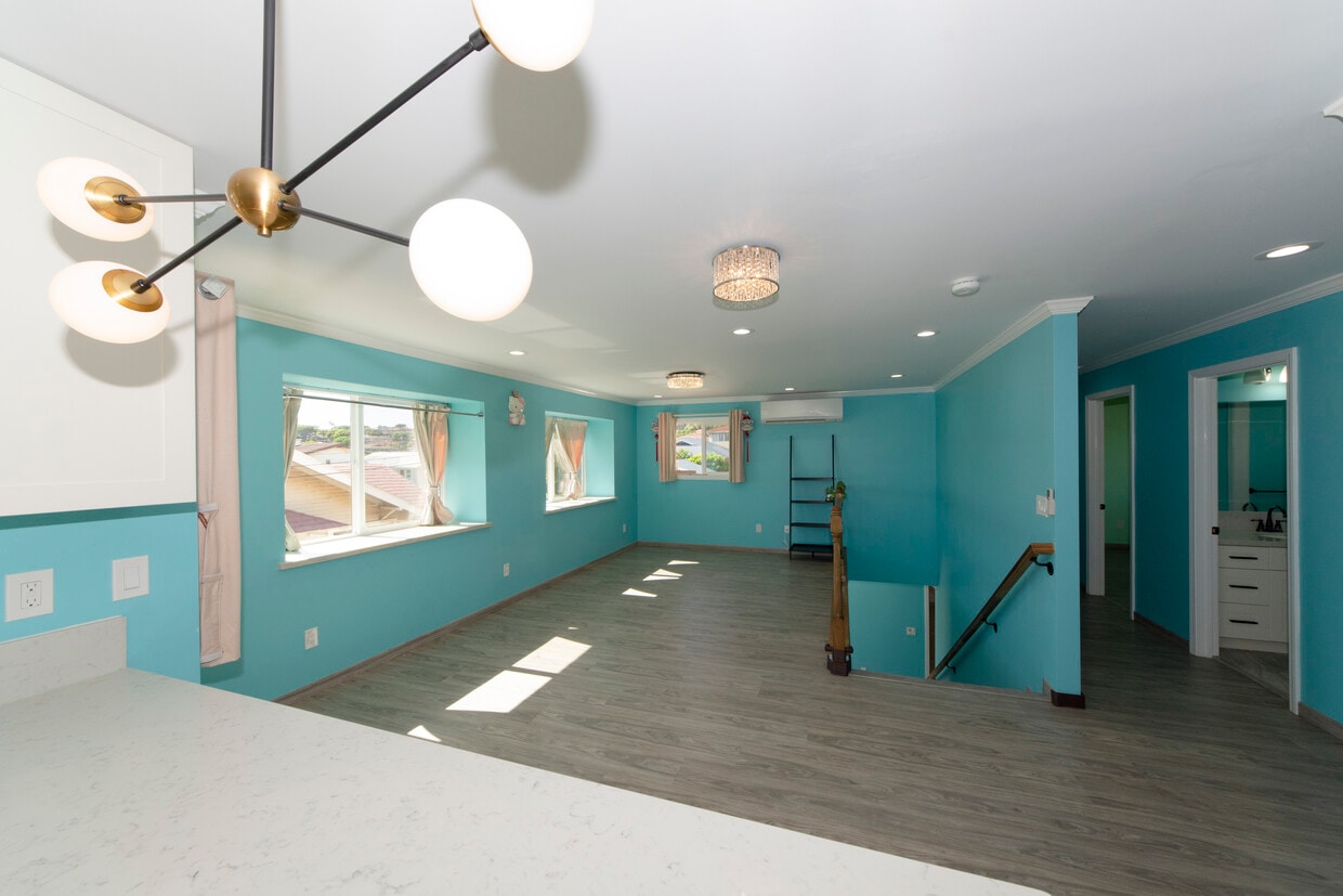 Foto principal - 933 18th Ave