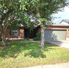 Building Photo - 2013 Mir Woods Dr
