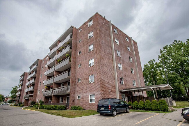 Photo du bâtiment - Parkview Heights Apartments