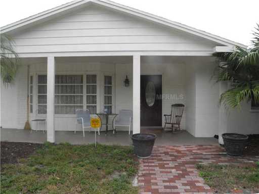 Primary Photo - 3302 Rowena St