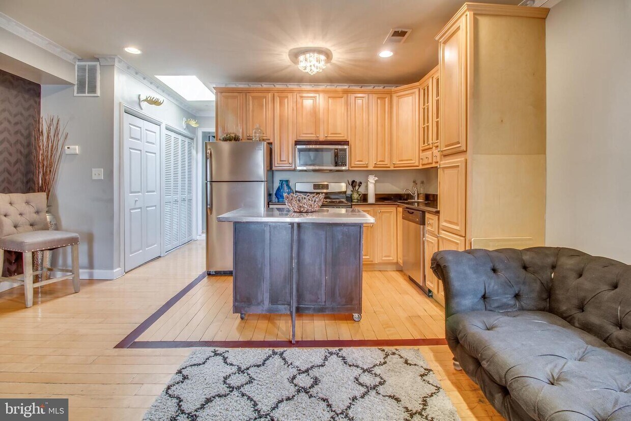 1424 Holbrook St NE Unit 202, Washington, DC 20002 Apartment for Rent