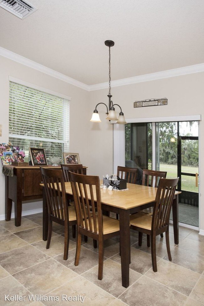 Building Photo - 15848 Starling Water Dr