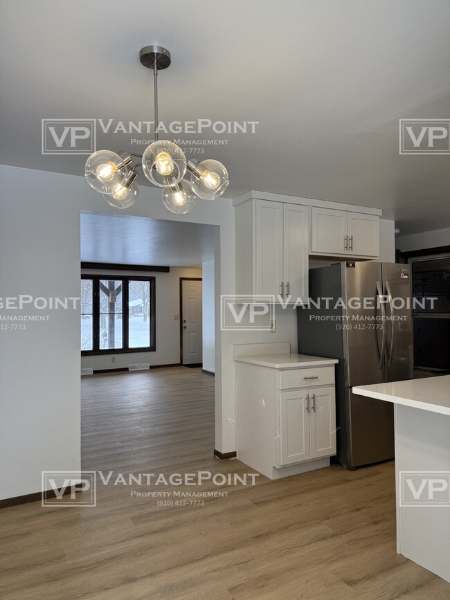 Foto del edificio - 1603 St Robert Dr