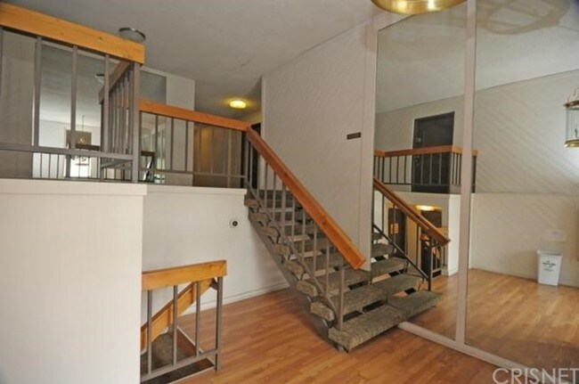 Building Photo - 5353 Yarmouth Ave