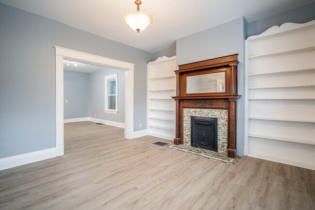 Photo - 501 Delta Ave House