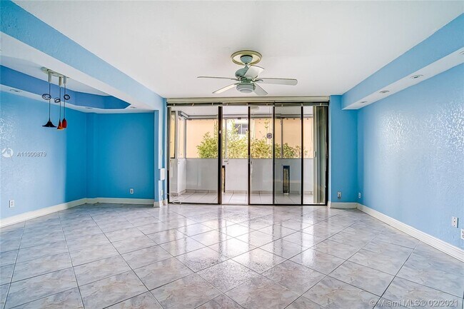 Foto del edificio - 3545 NE 166th St