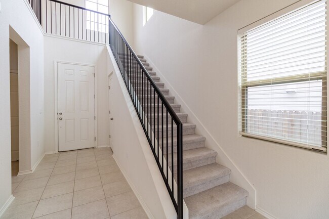 Foto del edificio - Charming Oasis in Wells Branch: Spacious 3-Bed Home with Stylish Upgrades!