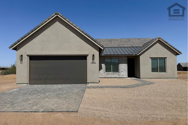 Foto del edificio - 3bed/2bath Home in North Surprise! Ready for Immediate Move-In! -- NO HOA!
