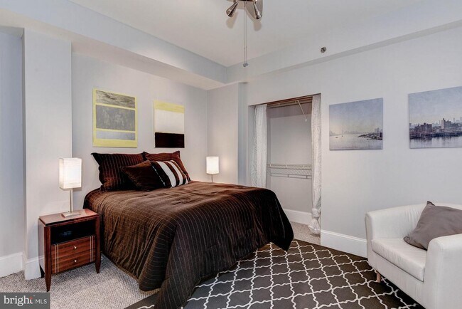 Foto del edificio - 1736 18th St NW