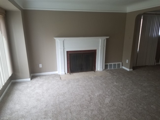 Building Photo - 11316 Beaverland