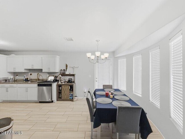 Foto del edificio - 13828 Summer Story Ave