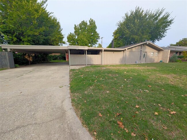Foto del edificio - 4407 N Central Rd