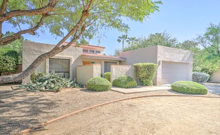 Foto principal - COMING SOON! Recently Remodeled Scottsdale...