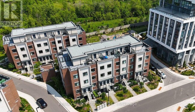 Building Photo - 1095 Douglas McCurdy Cmn