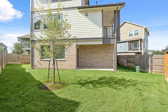 Foto del edificio - 7626 Redbud Orch Rd