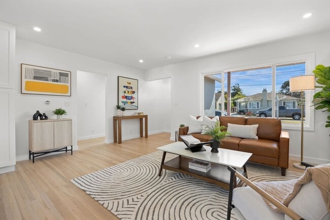 Building Photo - Fully Remodeled, Modern South San Francisc...