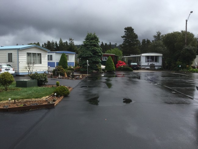 Foto del edificio - B & E Wayside RV-Mobile Home Park