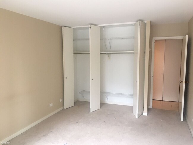 Foto del edificio - 1 br, 1 bath Condo - 211 E Ohio St APT 1502