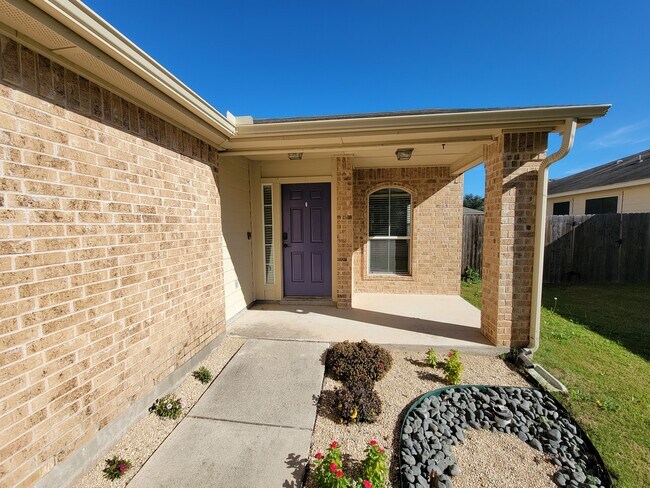 Foto del edificio - 2123 Wiltshire Dr
