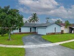 Foto principal - 10900 NW 28th St