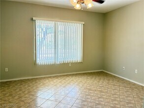 Building Photo - 2523 Romanza Rd