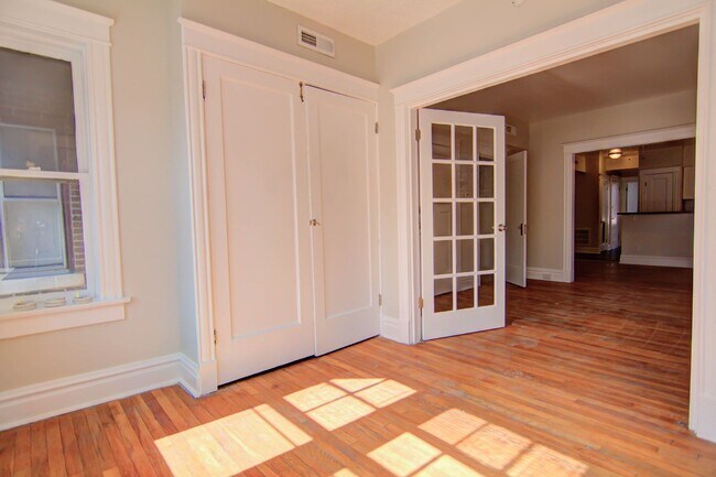 Building Photo - 3139 Halliday Ave