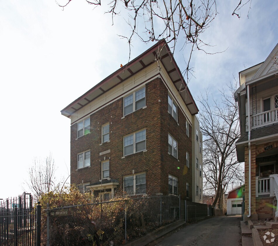 Foto del edificio - Central Ave Apartments
